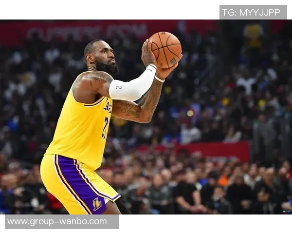 老詹十年如一日里德感慨与传奇的岁月交错回忆